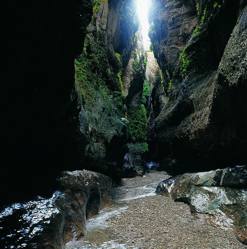 غار زینگان – مهران
