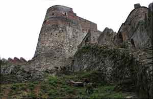 قلعه تاریخی قمچقای – بیجار