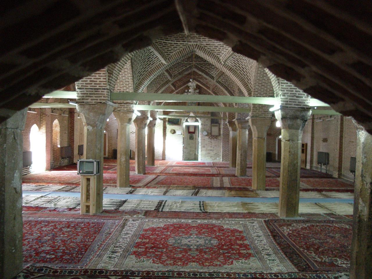 مسجد سرخ – مهاباد