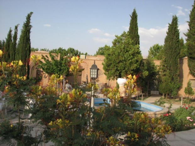 هتل  جهانگردی ماهان کرمان1