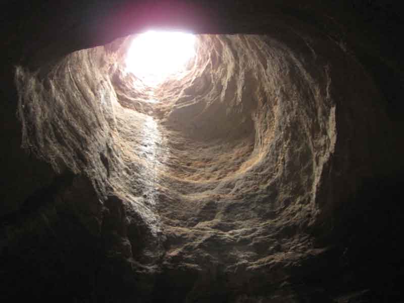 غار چاه دریا  – کرمان