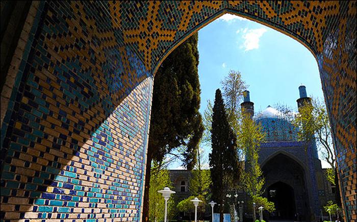 مدرسه چهارباغ – اصفهان