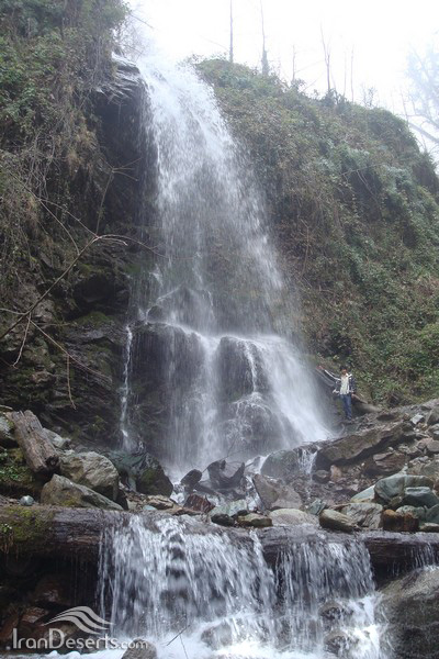 آبشار سرکنديزج شبستر