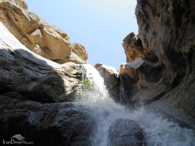 آبشار آبقد، چناران