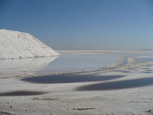 دریاچه حوض سلطان – اتوبان تهران قم