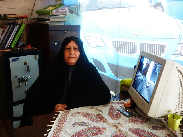 جمیله صادقی بنیان گذار شرکت تاکسی سرویس زنان در ایران