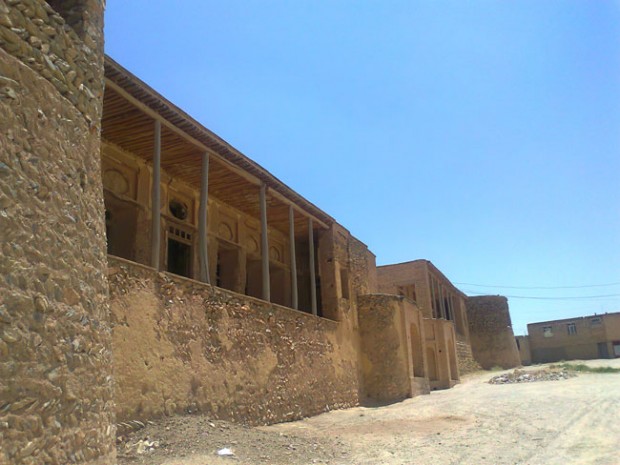 قلعه داراب خان و محمد حسن خان – بارده