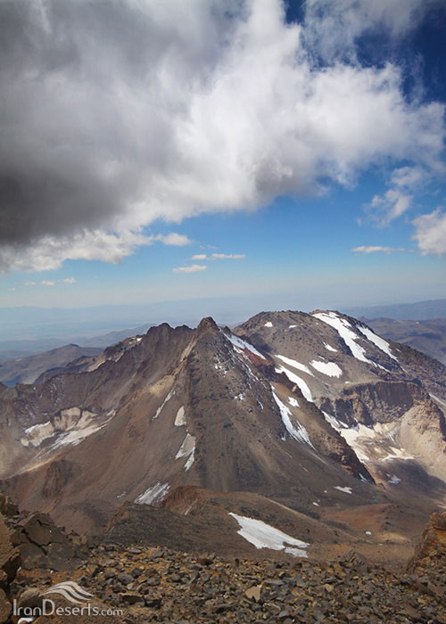 کوه هرم داغ 4350 متر (هرم3)